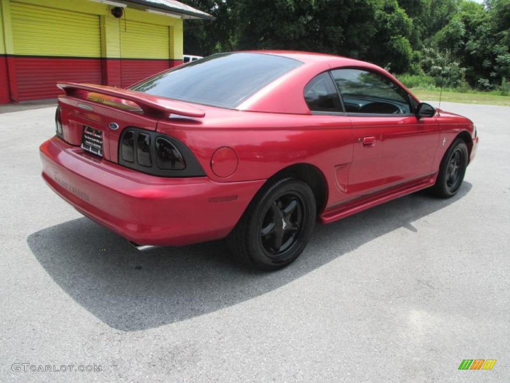 1998 Mustang V6 Coupe - Laser Red / Medium Graphite photo #3