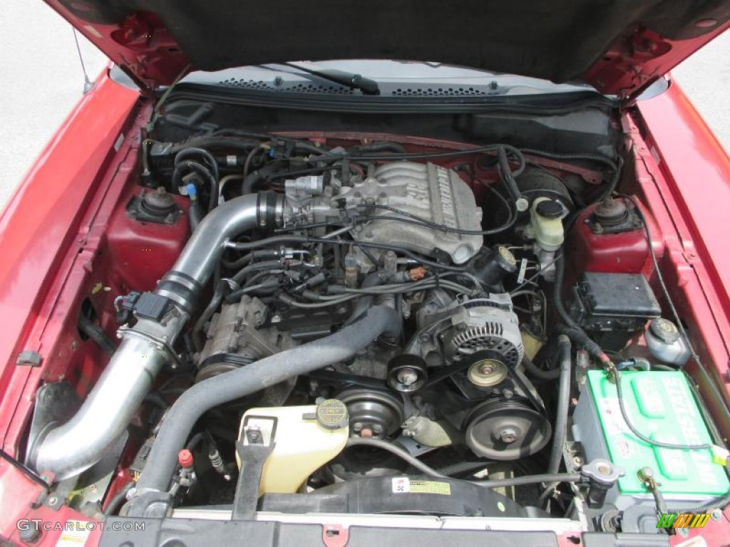 1998 Mustang V6 Coupe - Laser Red / Medium Graphite photo #9