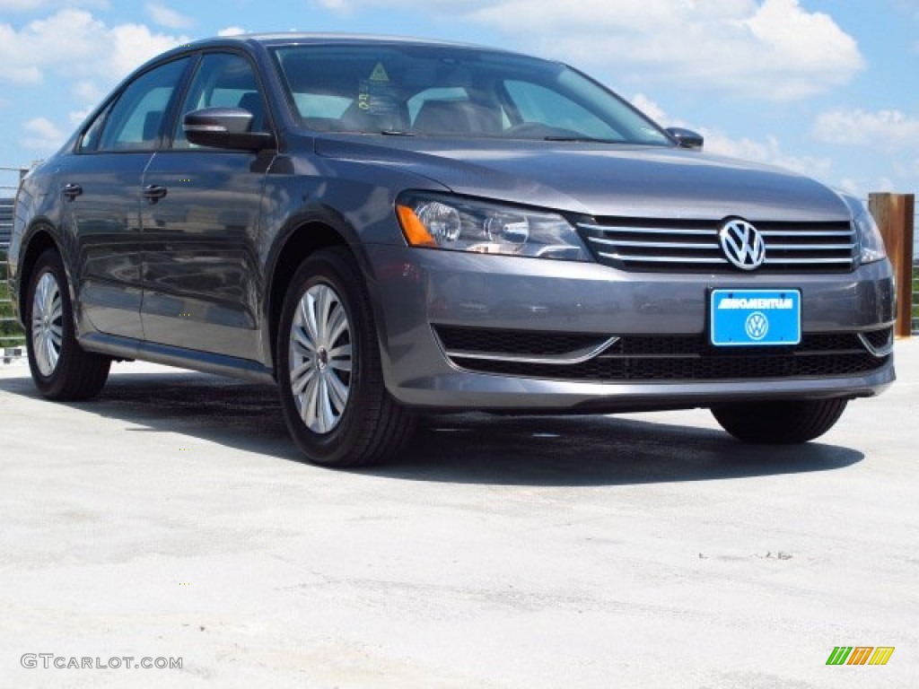 2014 Passat 1.8T S - Platinum Gray Metallic / Titan Black photo #1