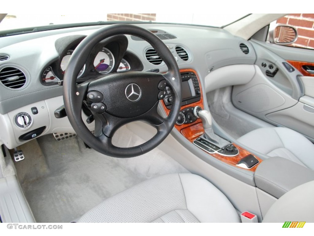 Ash Interior 2003 Mercedes-Benz SL 55 AMG Roadster Photo #93933615