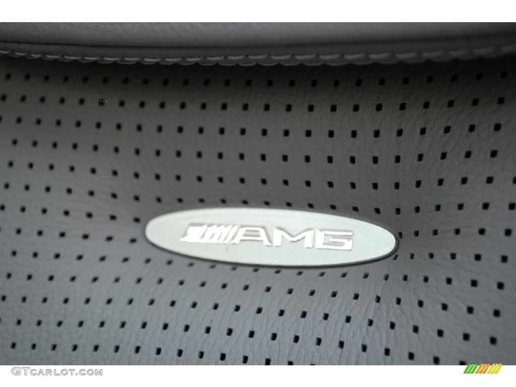 2003 Mercedes-Benz SL 55 AMG Roadster Marks and Logos Photos