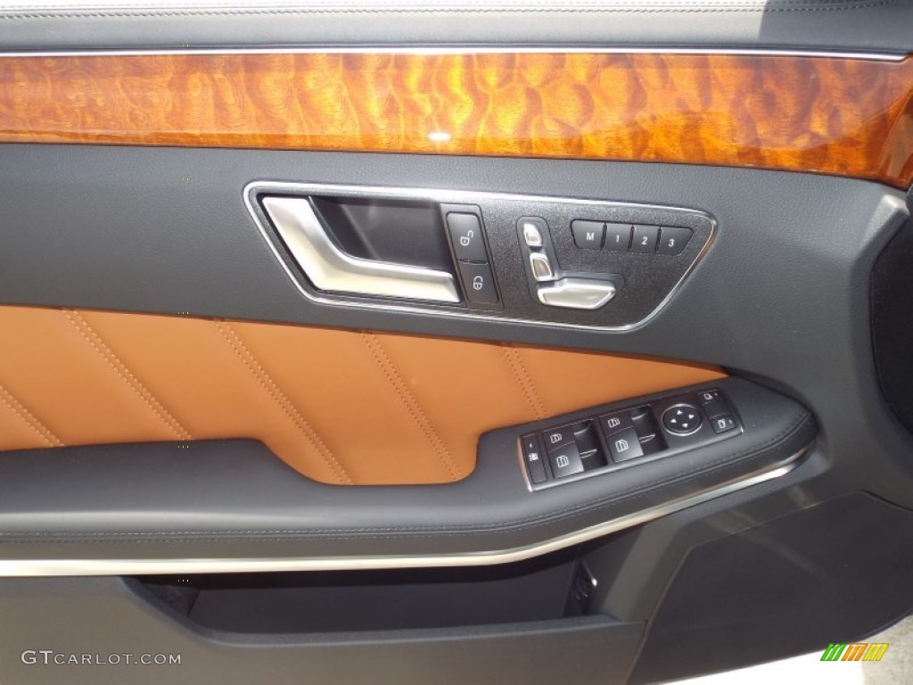 2014 Mercedes-Benz E 63 AMG Wagon Natural Beige/Black Door Panel Photo #93935103