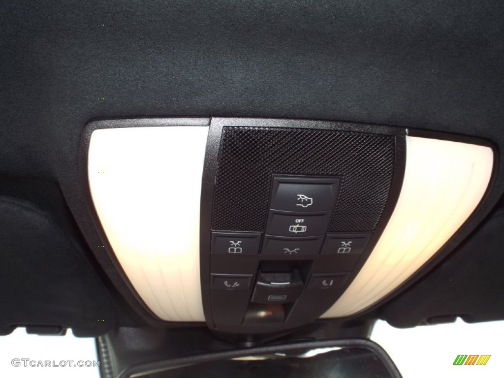 2014 Mercedes-Benz E 63 AMG Wagon Controls Photo #93935328