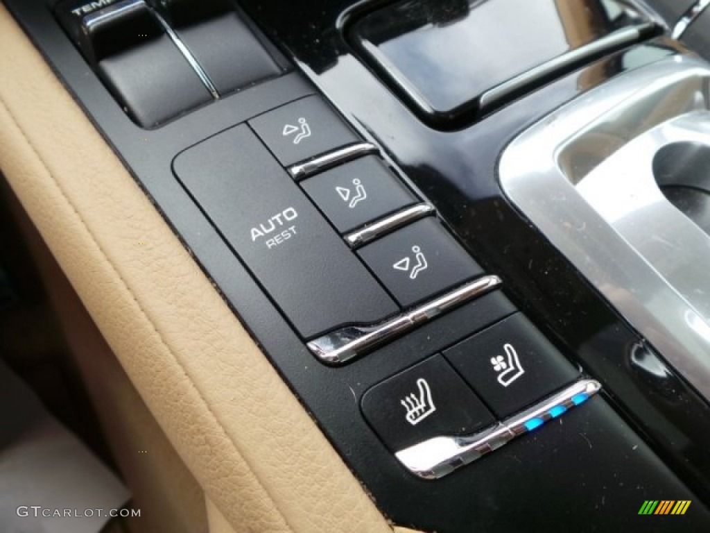 2011 Porsche Cayenne S Hybrid Controls Photo #93935409