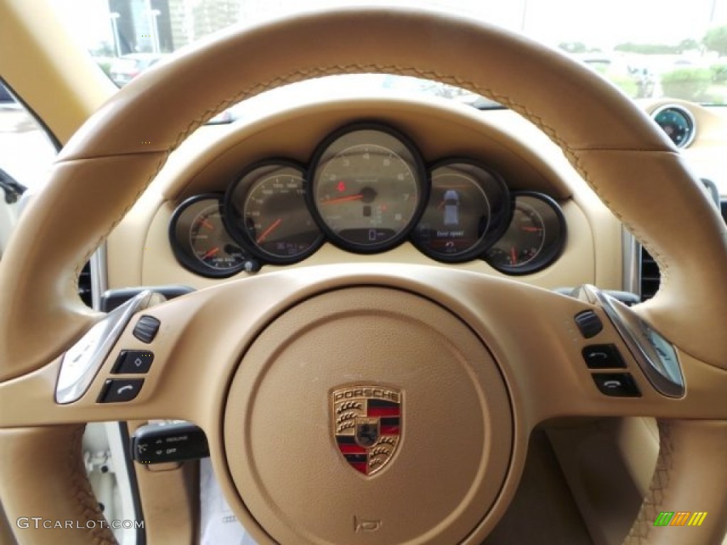 2011 Porsche Cayenne S Hybrid Luxor Beige Steering Wheel Photo #93935472