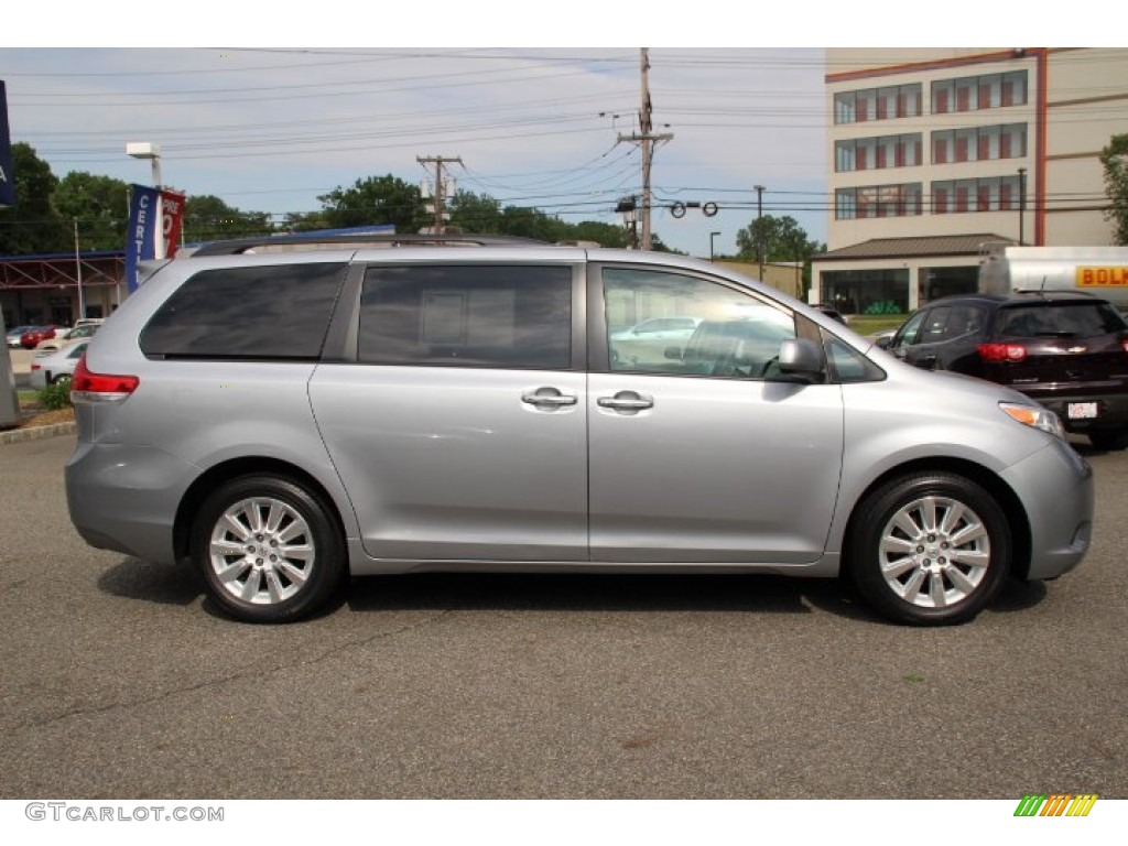 2012 Sienna XLE AWD - Silver Sky Metallic / Light Gray photo #2