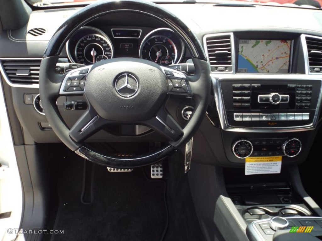2014 Mercedes-Benz GL 63 AMG 4Matic Black Dashboard Photo #93937632