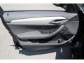 Jet Black - X1 xDrive28i Photo No. 9