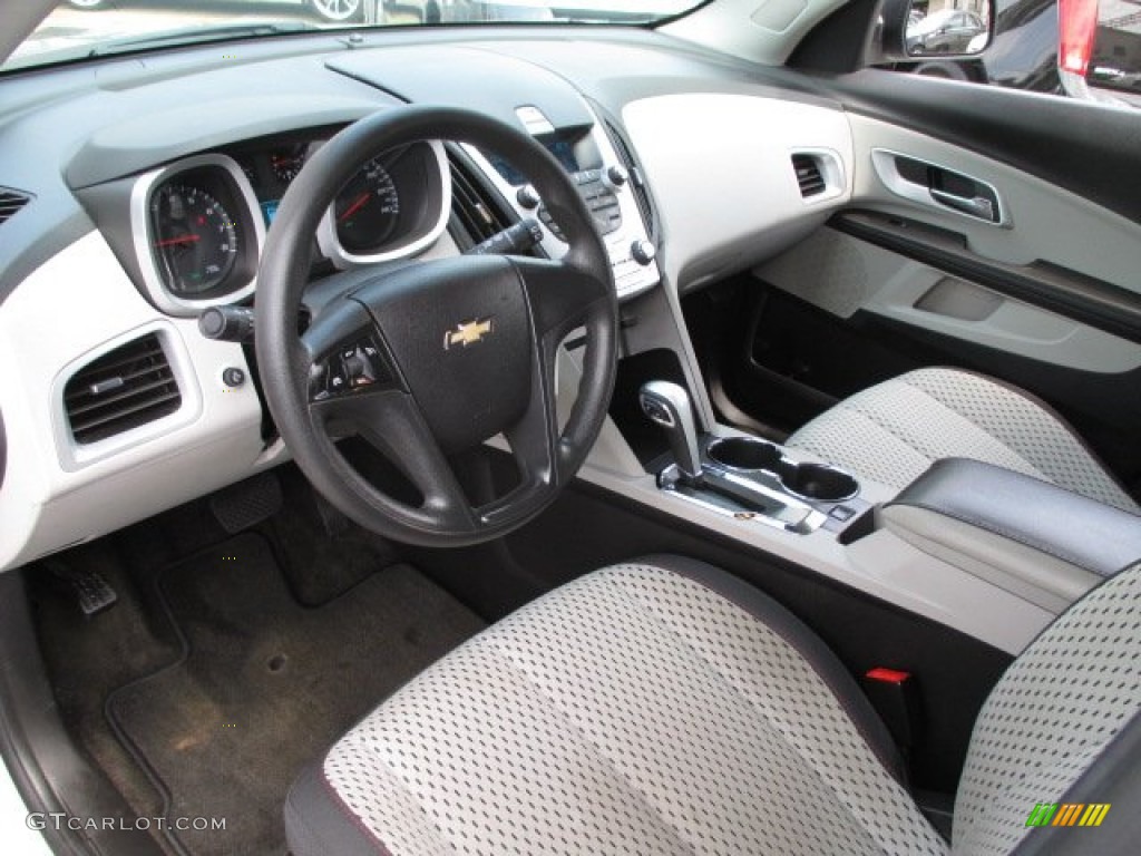 Light Titanium/Jet Black Interior 2011 Chevrolet Equinox LS AWD Photo #93939783