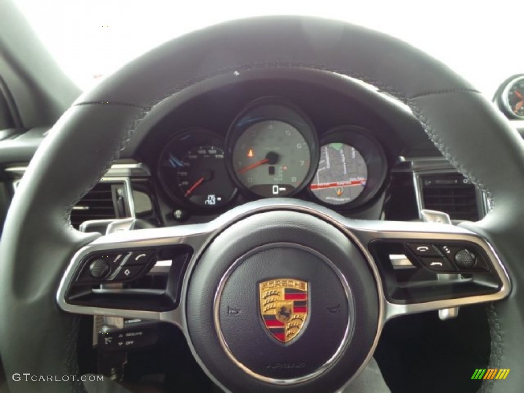 2015 Porsche Macan S Controls Photo #93940023