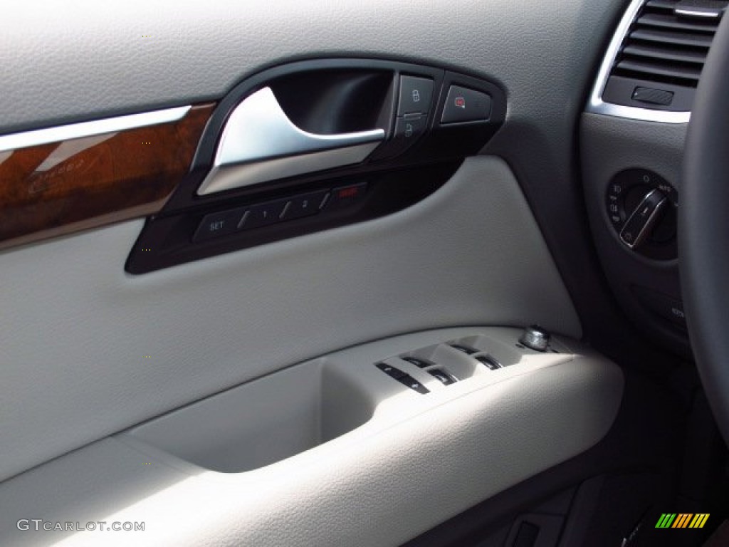 2014 Audi Q7 3.0 TFSI quattro S Line Package Controls Photo #93941343