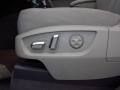 Limestone Gray Controls Photo for 2014 Audi Q7 #93941364