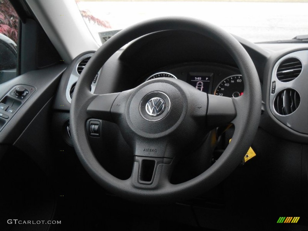 2012 Tiguan S 4Motion - Deep Black Metallic / Black photo #12