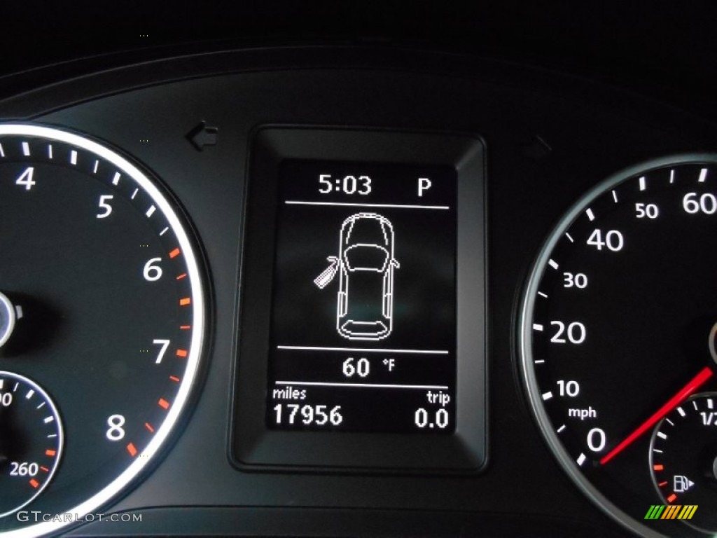 2012 Tiguan S 4Motion - Deep Black Metallic / Black photo #13