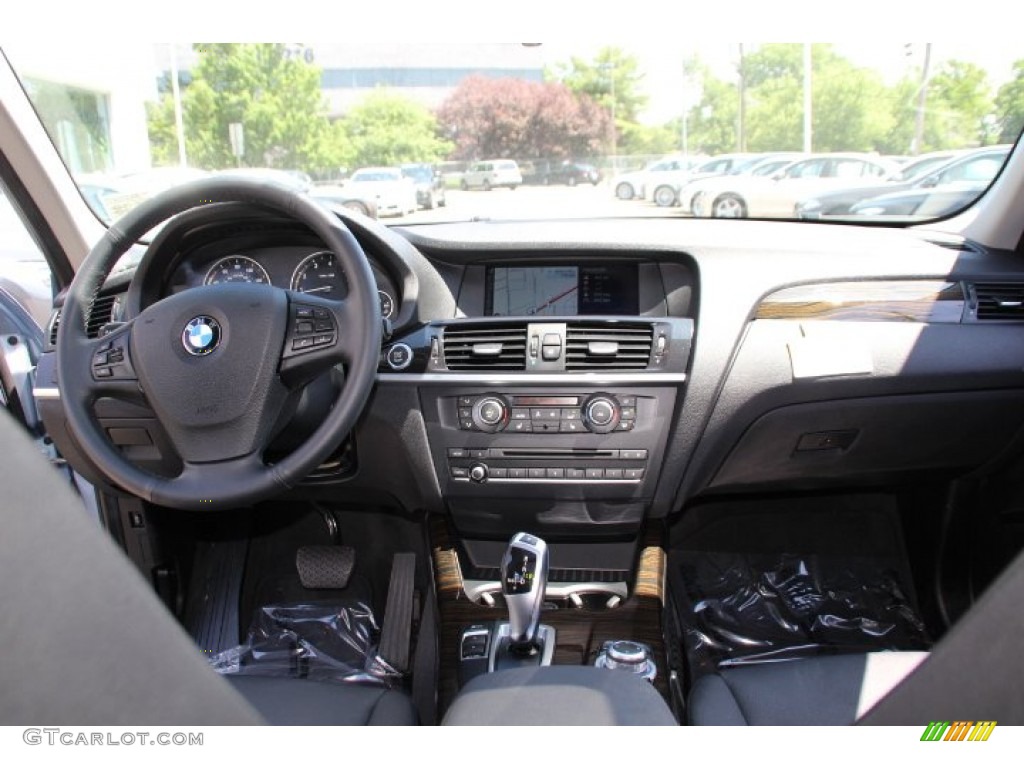 2014 X3 xDrive28i - Blue Water Metallic / Black photo #14