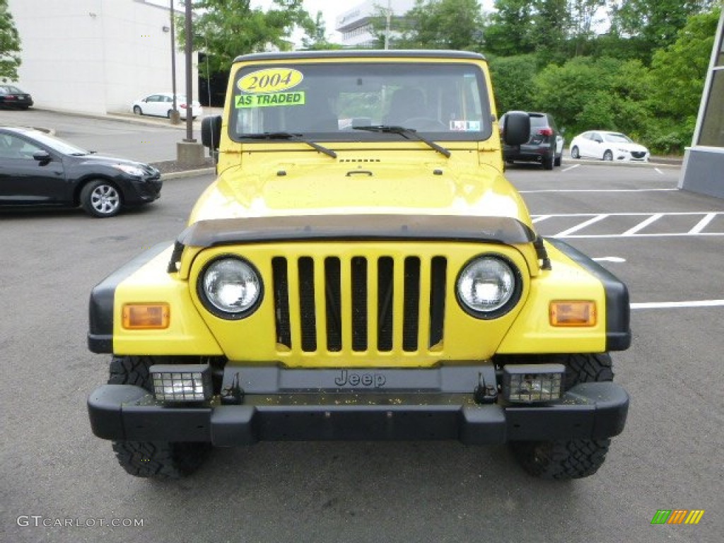 2004 Wrangler Rubicon 4x4 - Solar Yellow / Dark Slate Gray photo #7