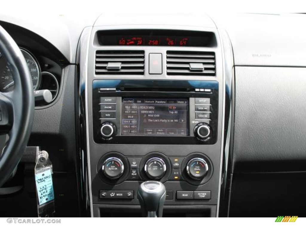 2013 Mazda CX-9 Sport Controls Photos