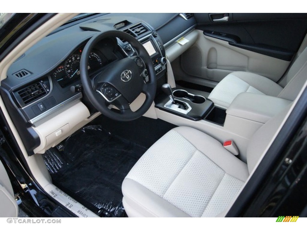 2014 Camry L - Attitude Black Metallic / Ivory photo #5