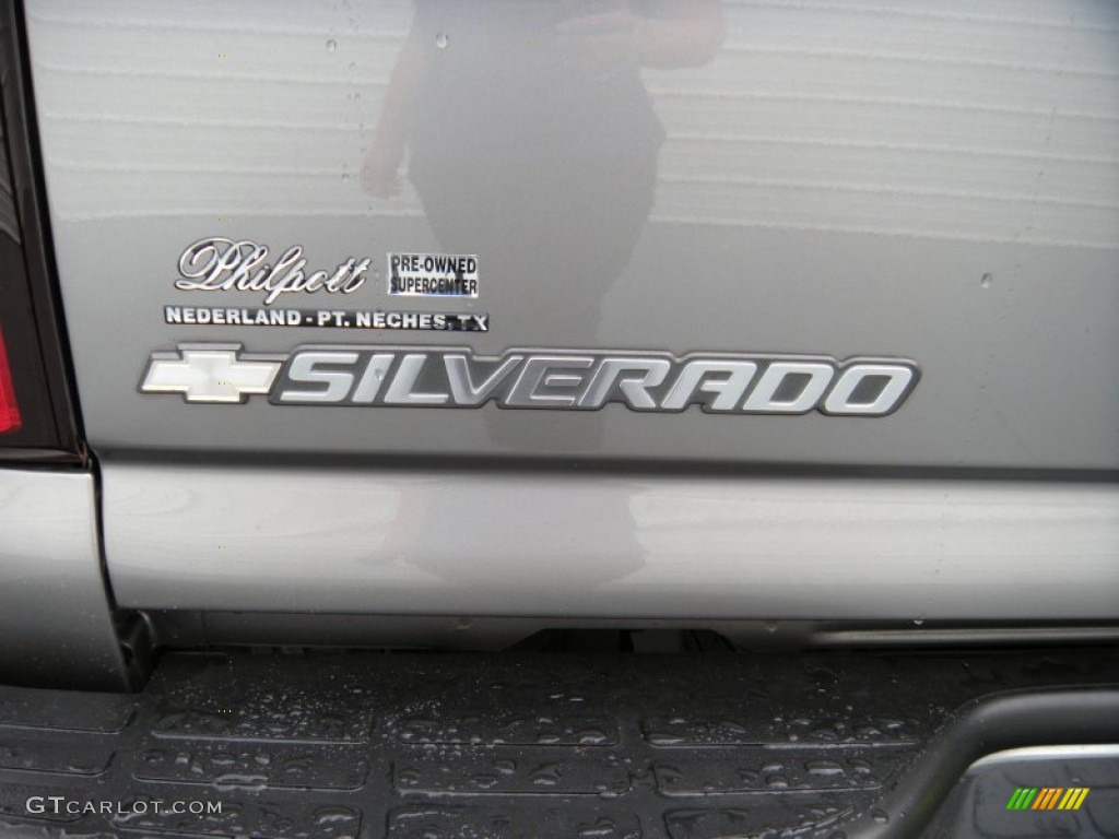 2006 Silverado 1500 LS Crew Cab - Graystone Metallic / Medium Gray photo #20