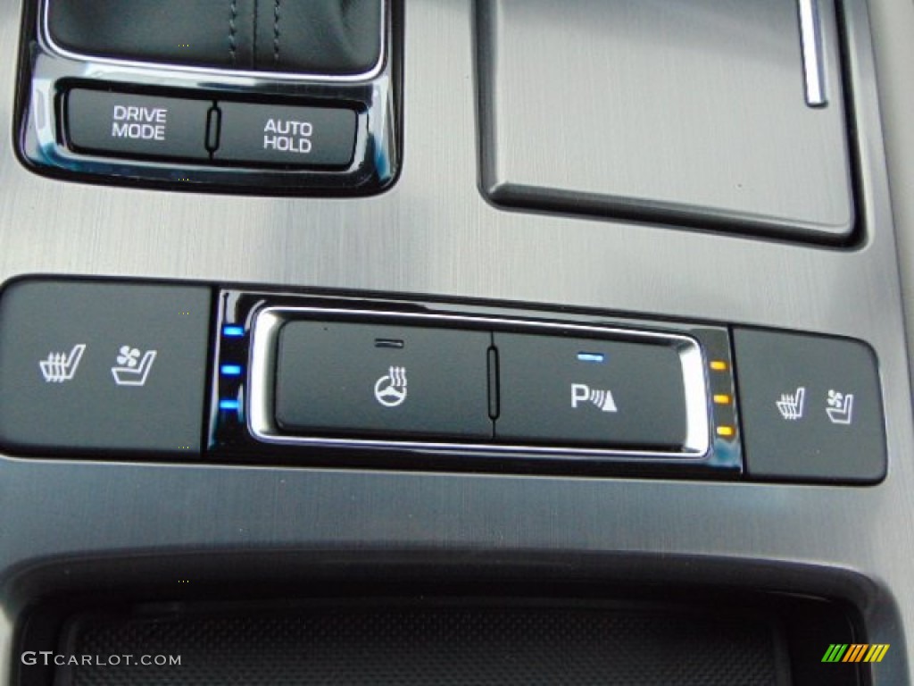 2015 Hyundai Genesis 3.8 Sedan Controls Photo #93959982