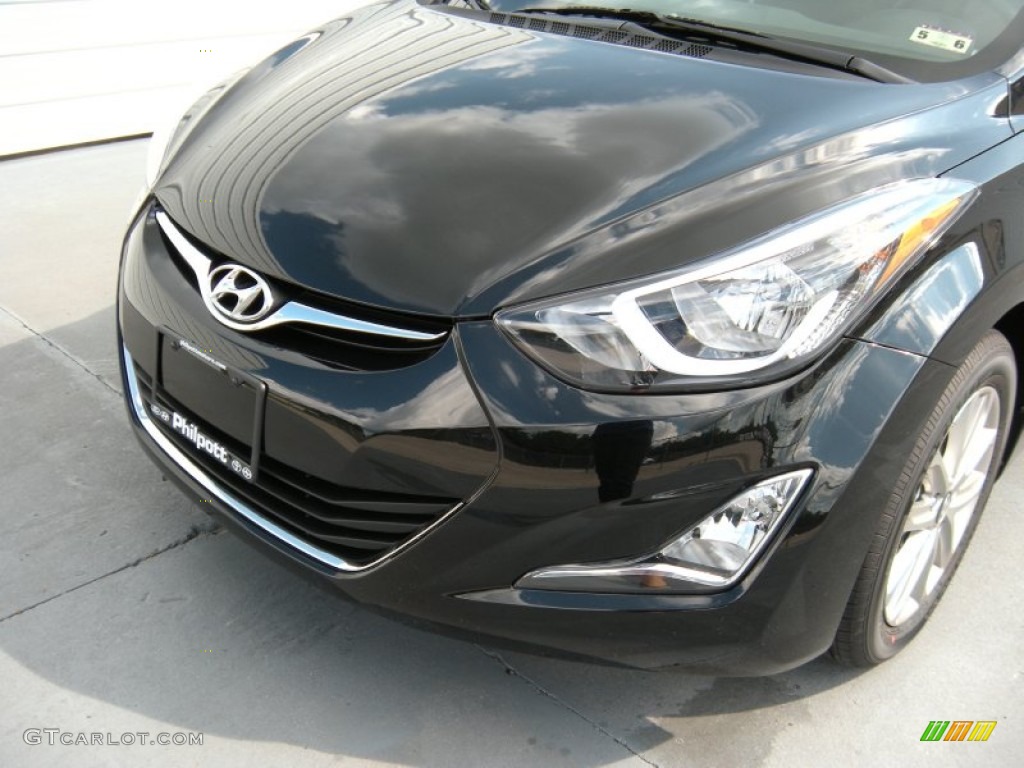 2014 Elantra SE Sedan - Black / Gray photo #10