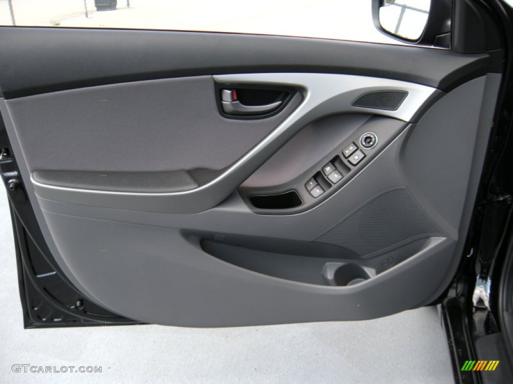 2014 Elantra SE Sedan - Black / Gray photo #20