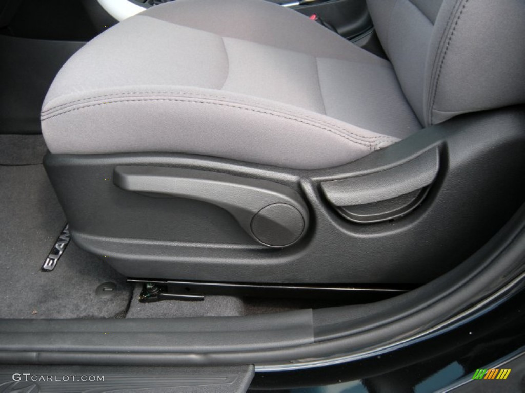 2014 Elantra SE Sedan - Black / Gray photo #23