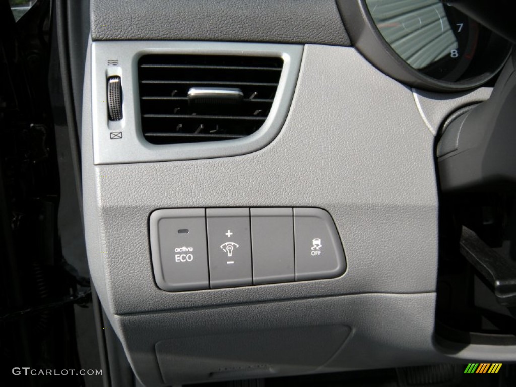 2014 Elantra SE Sedan - Black / Gray photo #32