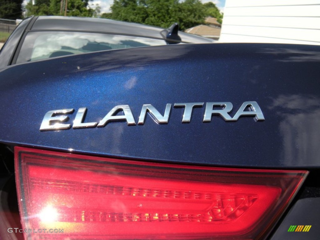 2014 Elantra SE Sedan - Blue / Beige photo #14