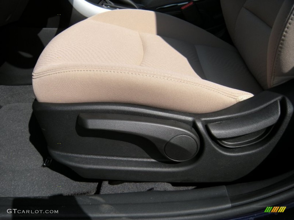 2014 Elantra SE Sedan - Blue / Beige photo #23