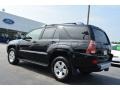Black - 4Runner SR5 Photo No. 27