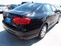 Black - Jetta SE Sedan Photo No. 6