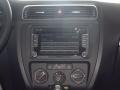 Black - Jetta SE Sedan Photo No. 21