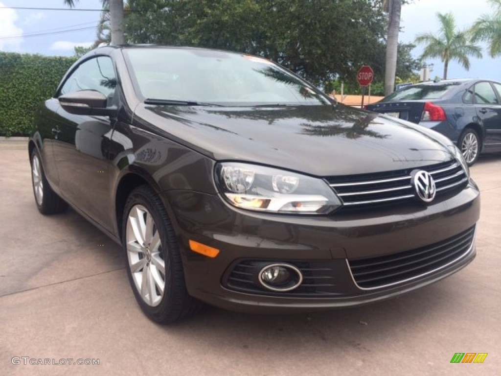 2012 Eos Komfort - Black Oak Brown Metallic / Titan Black photo #7