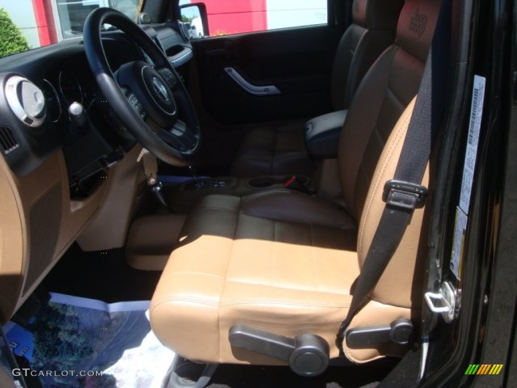 2012 Wrangler Unlimited Sahara Arctic Edition 4x4 - Cosmos Blue / Black/Dark Saddle photo #12