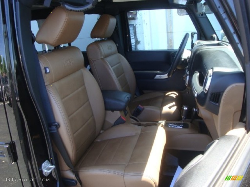 2012 Wrangler Unlimited Sahara Arctic Edition 4x4 - Cosmos Blue / Black/Dark Saddle photo #17
