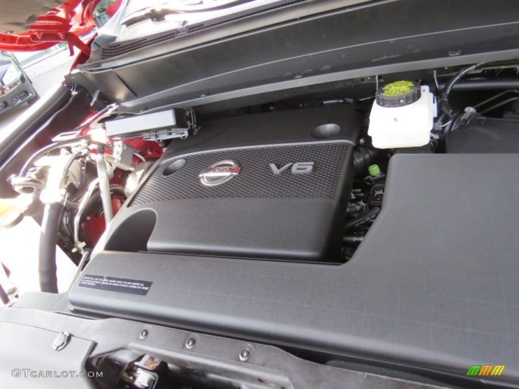 2014 Nissan Pathfinder SV Engine Photos