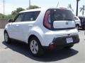 2014 Clear White Kia Soul 1.6  photo #4