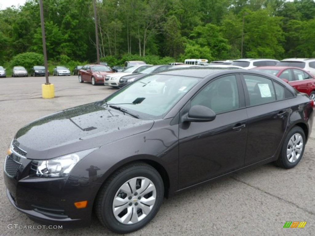 2014 Cruze LS - Tungsten Metallic / Jet Black/Medium Titanium photo #1