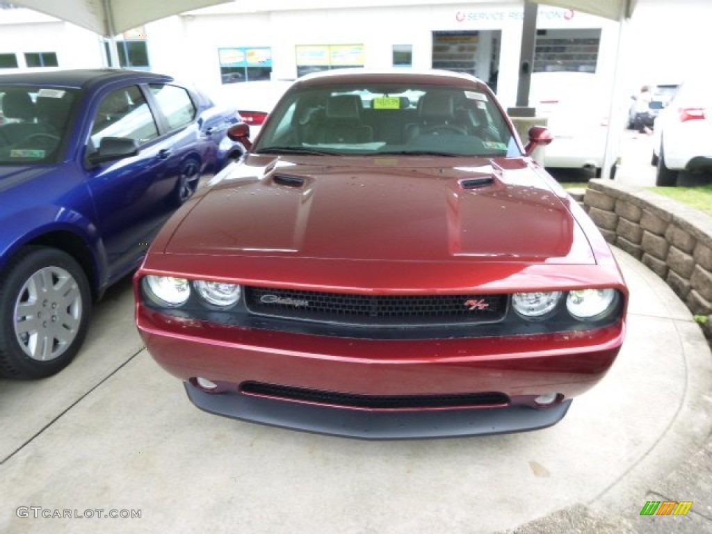 2014 Challenger R/T 100th Anniversary Edition - High Octane Red Pearl / Anniversary Dark Slate Gray/Foundry Black photo #3