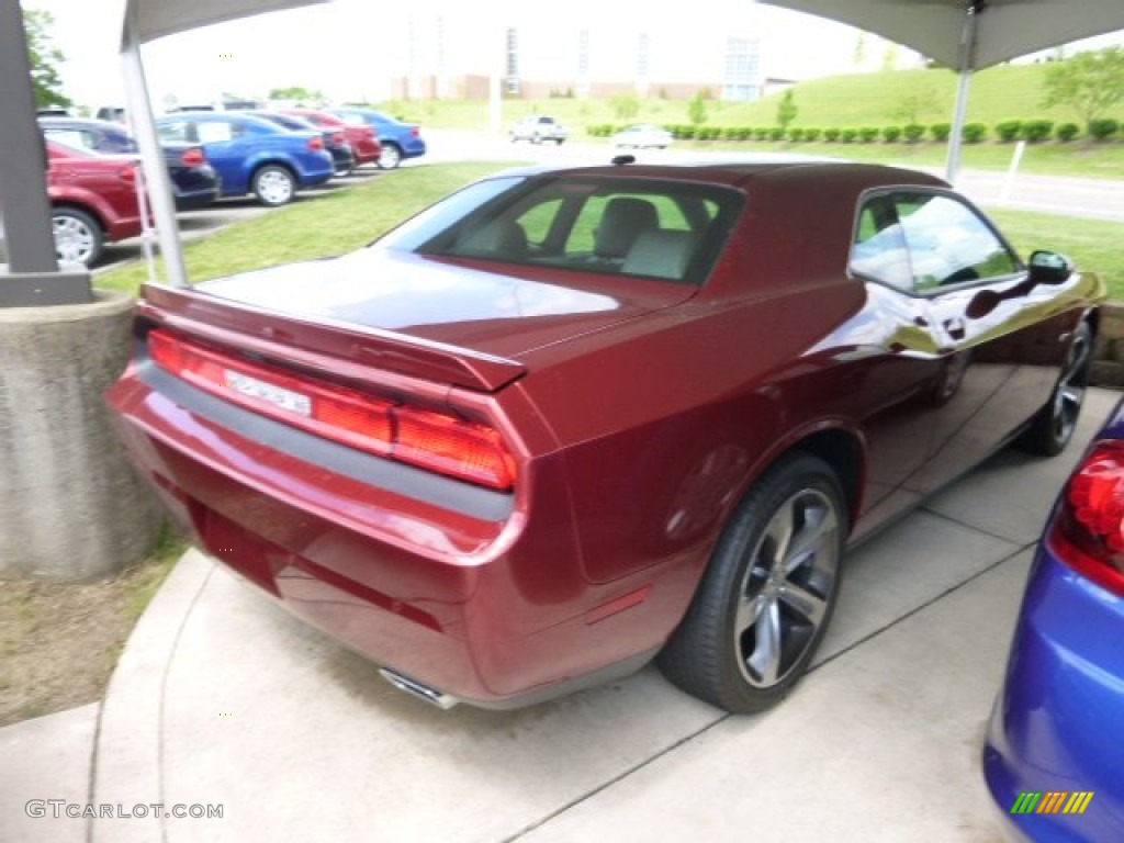 2014 Challenger R/T 100th Anniversary Edition - High Octane Red Pearl / Anniversary Dark Slate Gray/Foundry Black photo #5