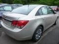Champagne Silver Metallic - Cruze LS Photo No. 6