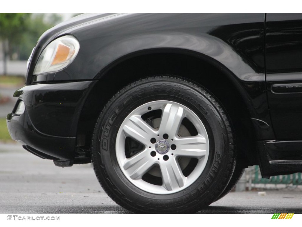 2005 ML 350 4Matic - Black / Charcoal photo #32