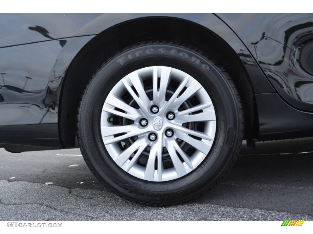 2014 Camry L - Attitude Black Metallic / Ivory photo #17