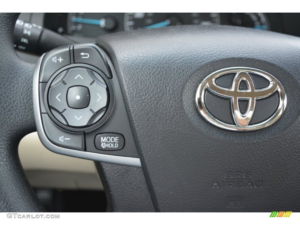 2014 Camry L - Attitude Black Metallic / Ivory photo #22