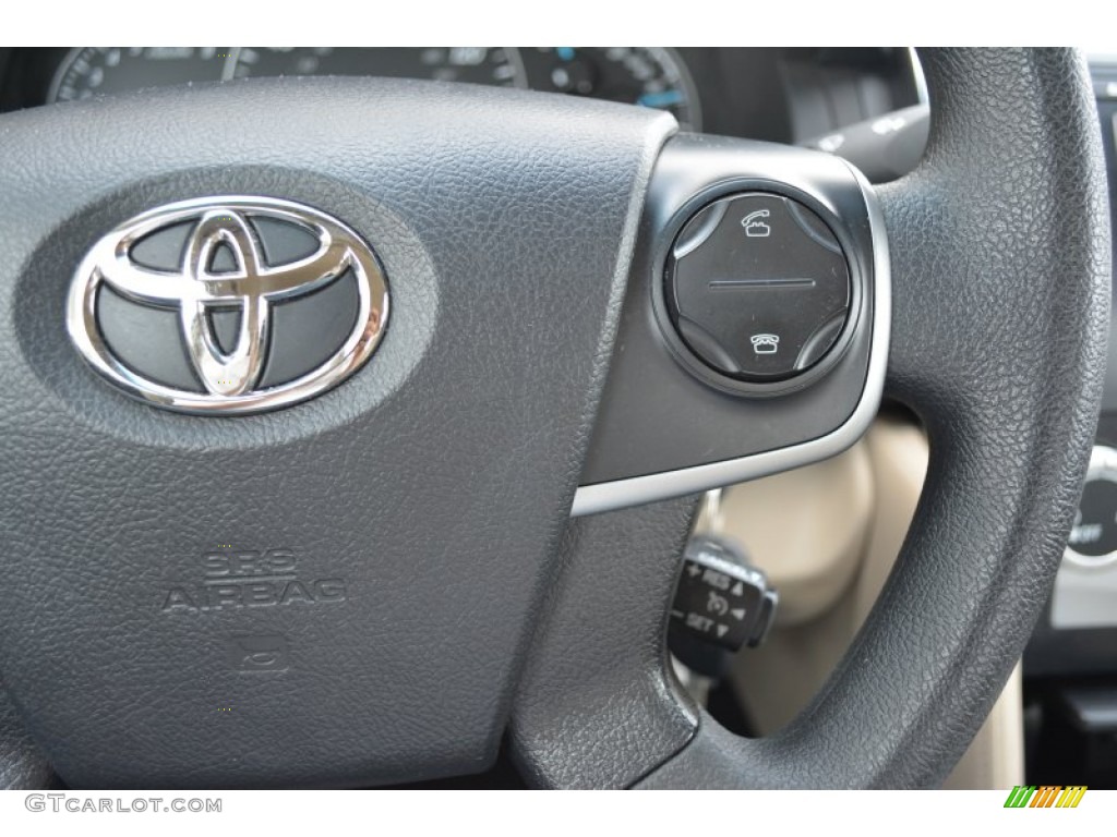 2014 Camry L - Attitude Black Metallic / Ivory photo #23