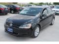 Black - Jetta SE Sedan Photo No. 3