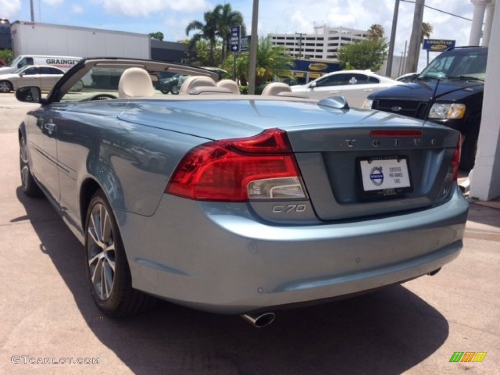2011 C70 T5 - Celestial Blue Metallic / Soverign Hide Calcite Leather/Umbra Brown photo #3