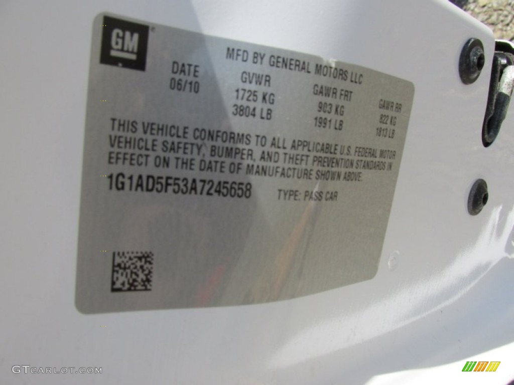 2010 Cobalt LT Sedan - Summit White / Ebony photo #19