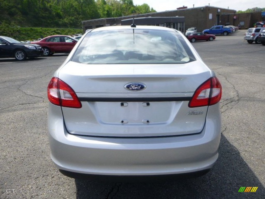 2013 Fiesta S Sedan - Ingot Silver / Charcoal Black/Light Stone photo #3